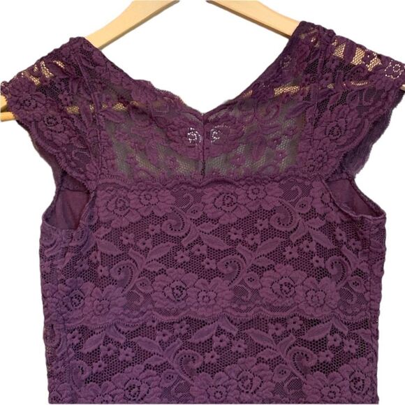 3 for $30! Garage lace purple tee. Size extra small - Picture 6 of 9
